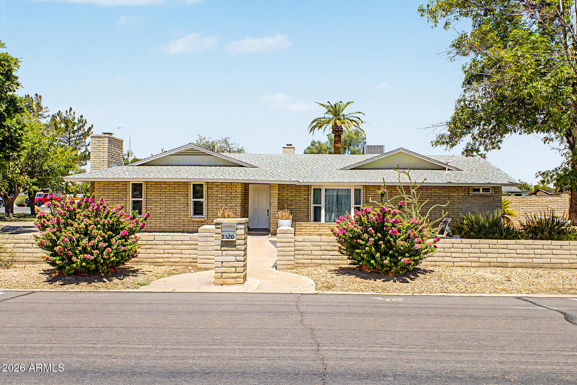 2320 W HARRISON Street, Chandler, AZ 85224