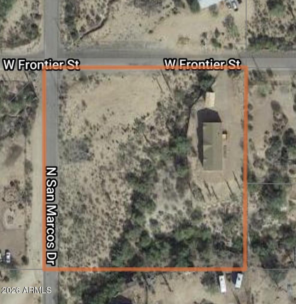 735 W FRONTIER Street, Apache Junction, AZ 85120