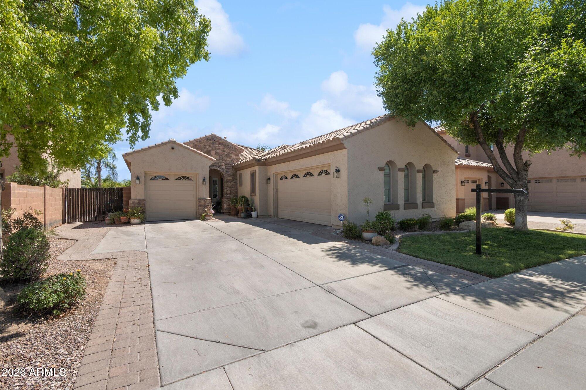 3105 E CLAXTON Court, Gilbert, AZ 85297