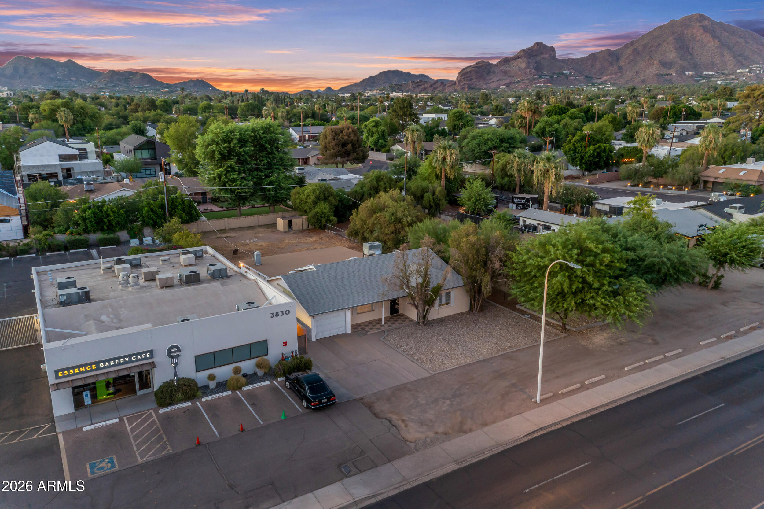 3834 E Indian School Road, Phoenix, AZ 85018