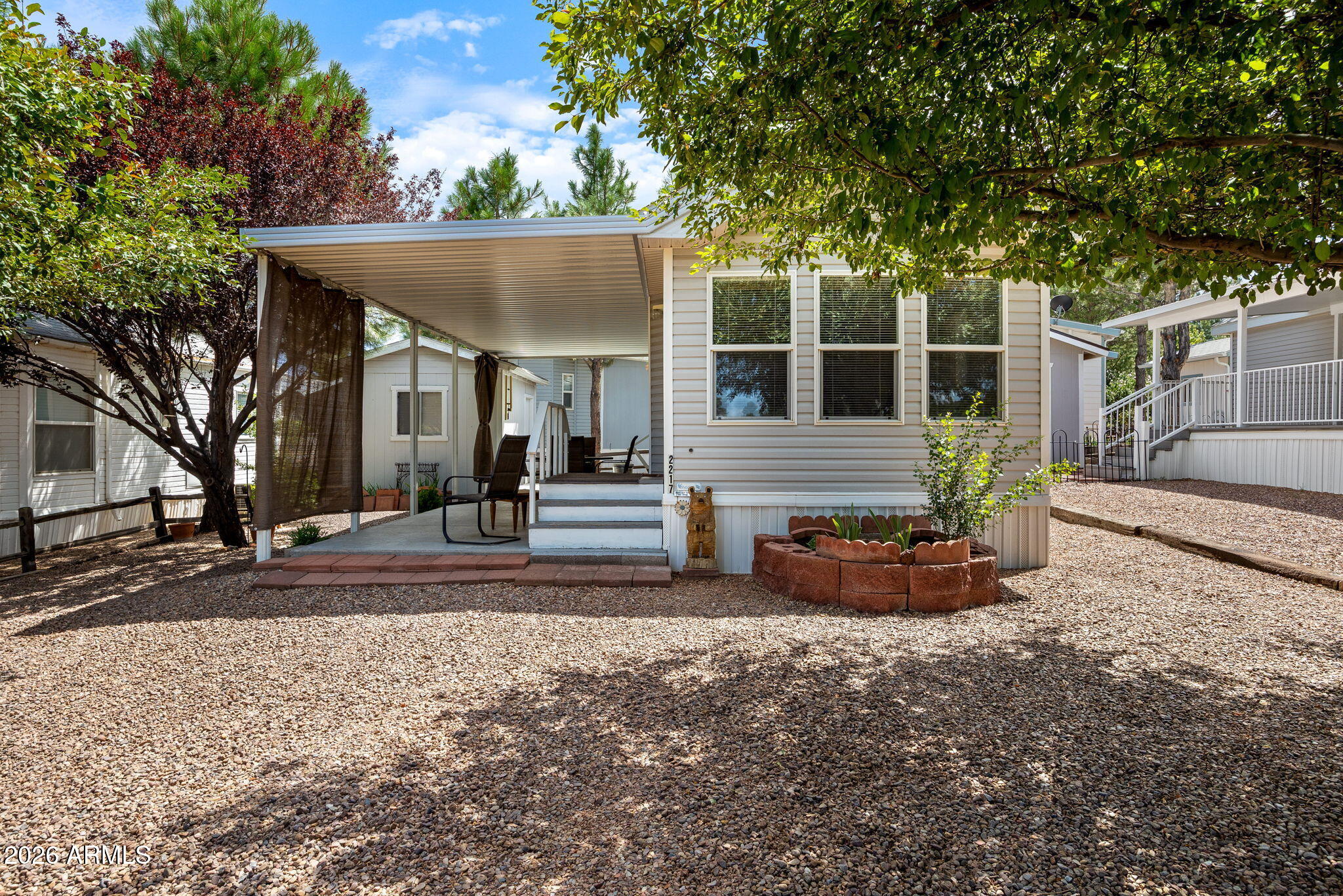2217 Old Crooks Trail, Overgaard, AZ 85933