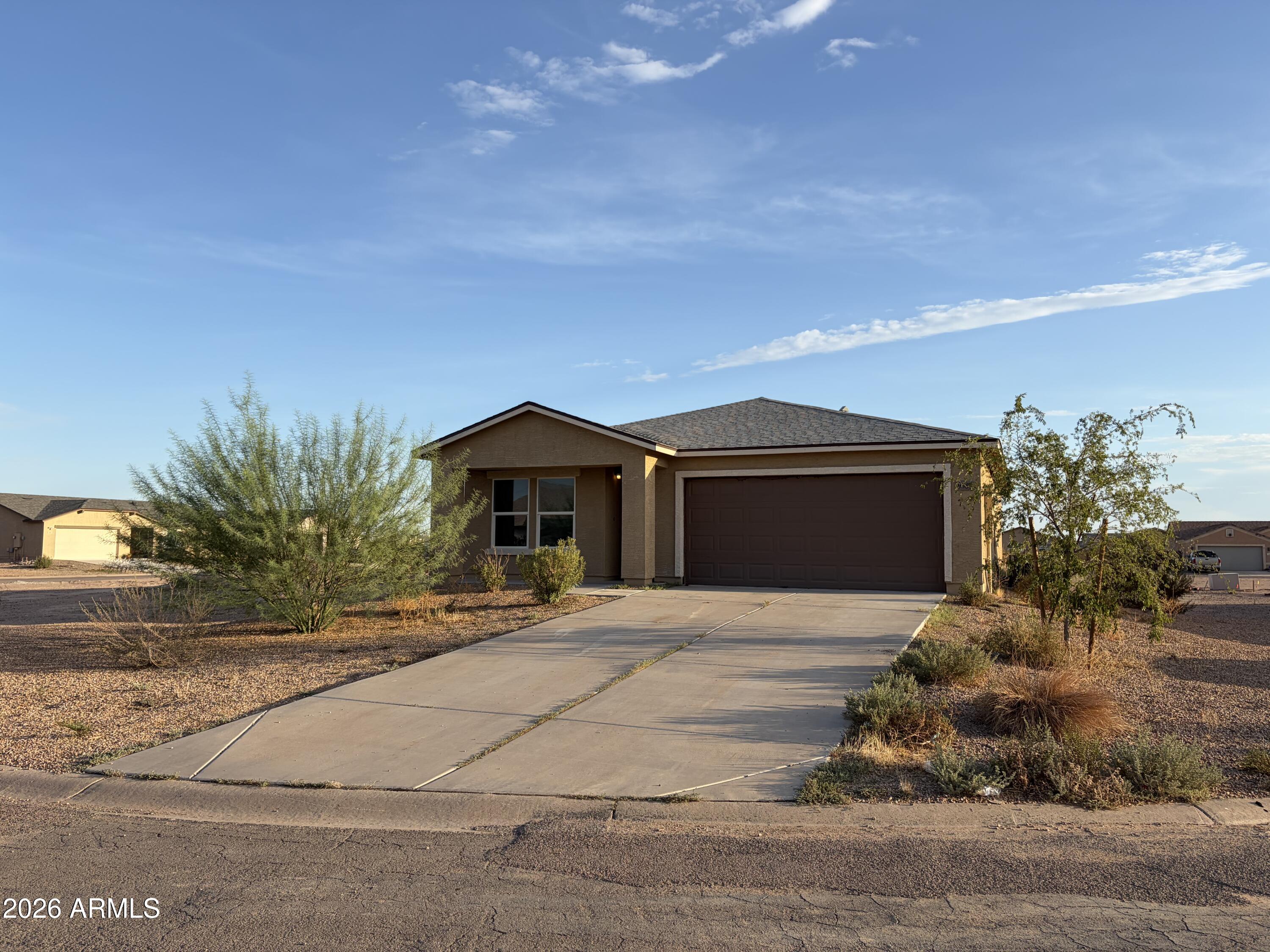 9380 W COLLIS Place, Arizona City, AZ 85123