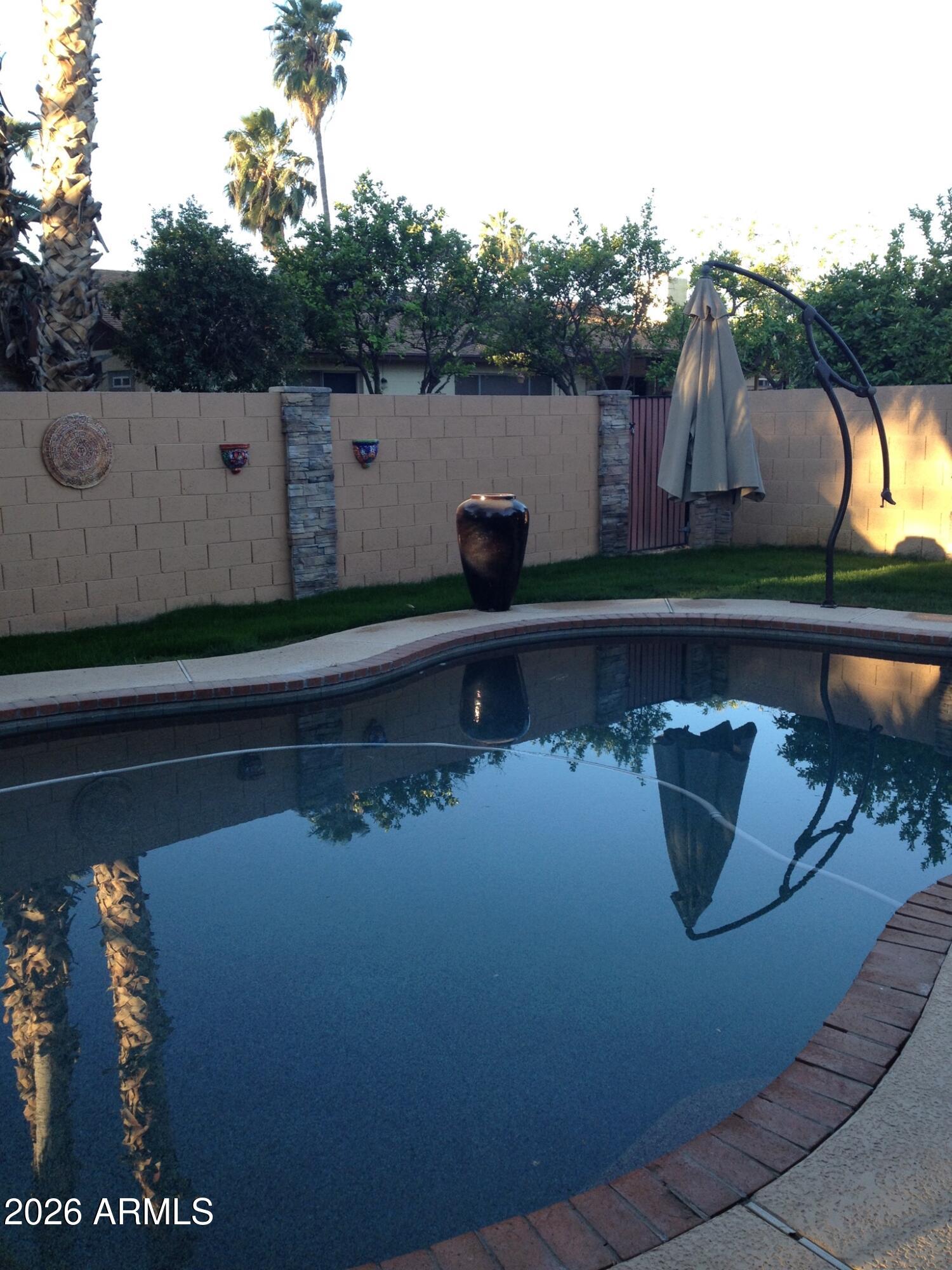 1221 W SHAWNEE Drive, Chandler, AZ 85224