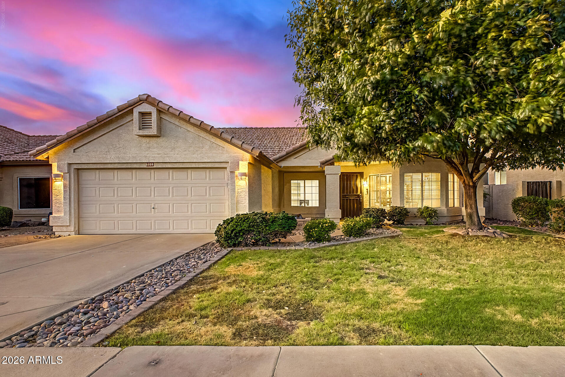 5330 W Whitten Street, Chandler, AZ 85226