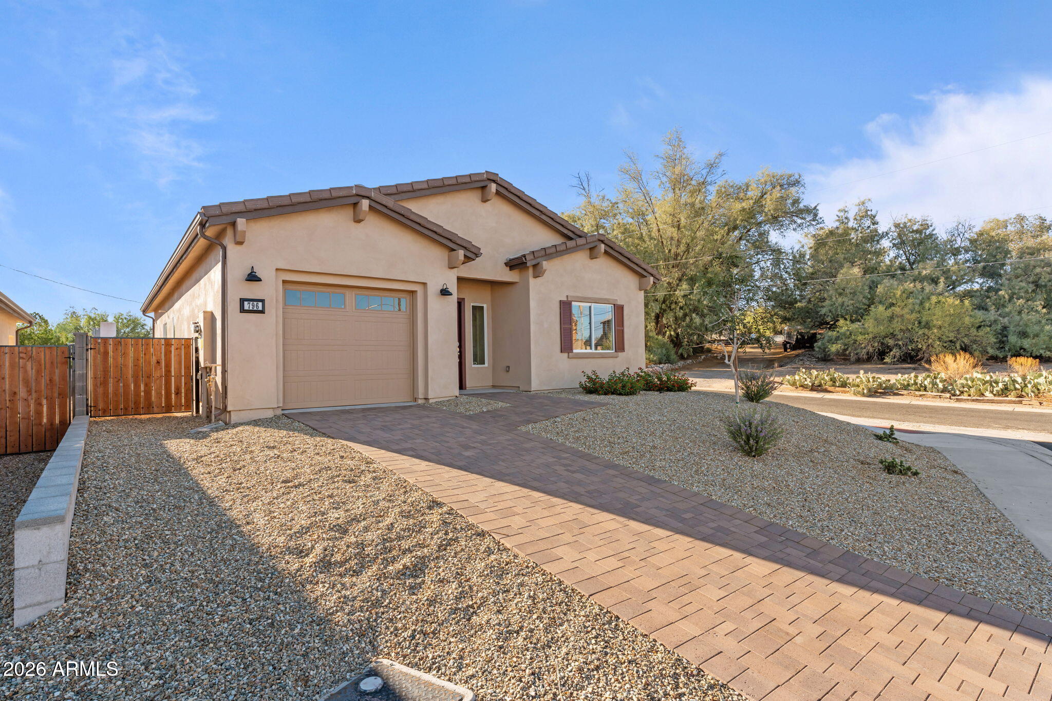 766 N DON FRANK Lane, Wickenburg, AZ 85390