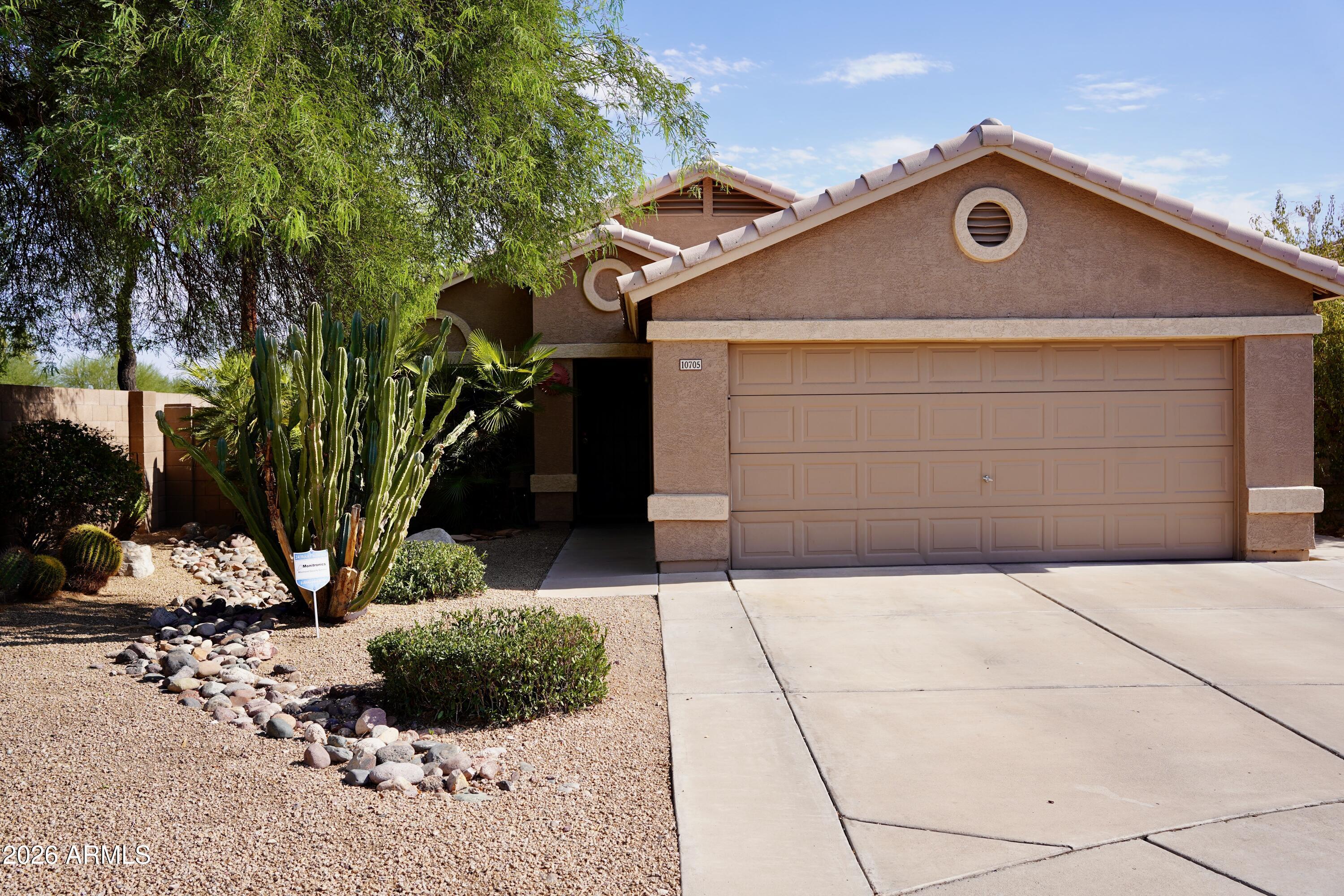 10705 W MONTECITO Avenue, Phoenix, AZ 85037