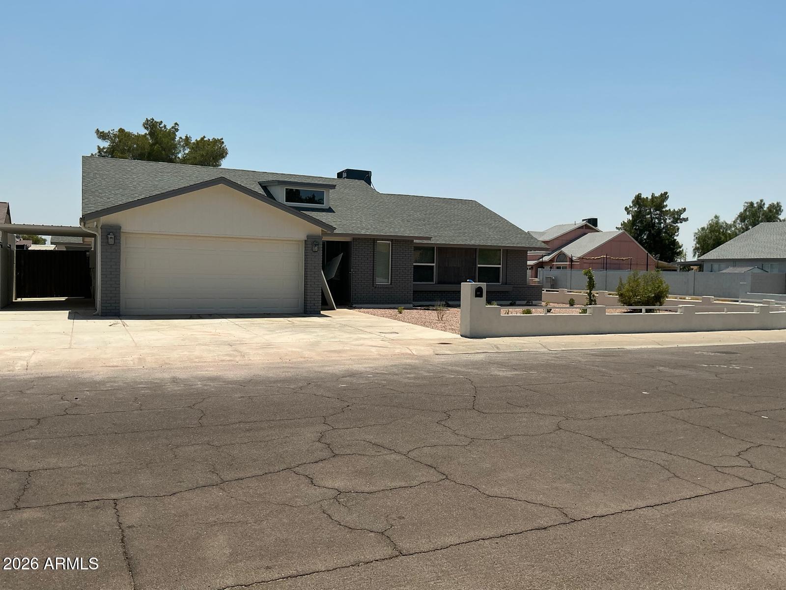 8837 W HIGHLAND Avenue, Phoenix, AZ 85037