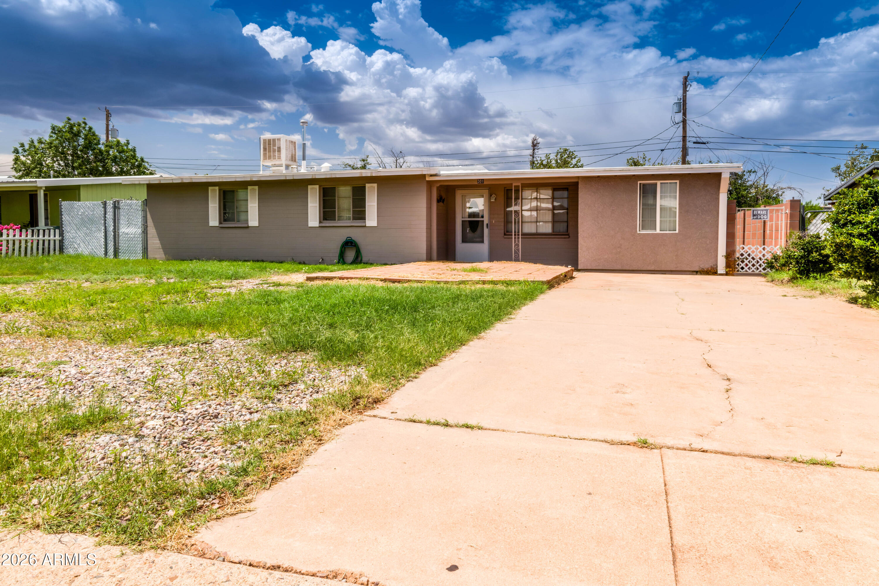 301 WHITTON Street, Sierra Vista, AZ 85635