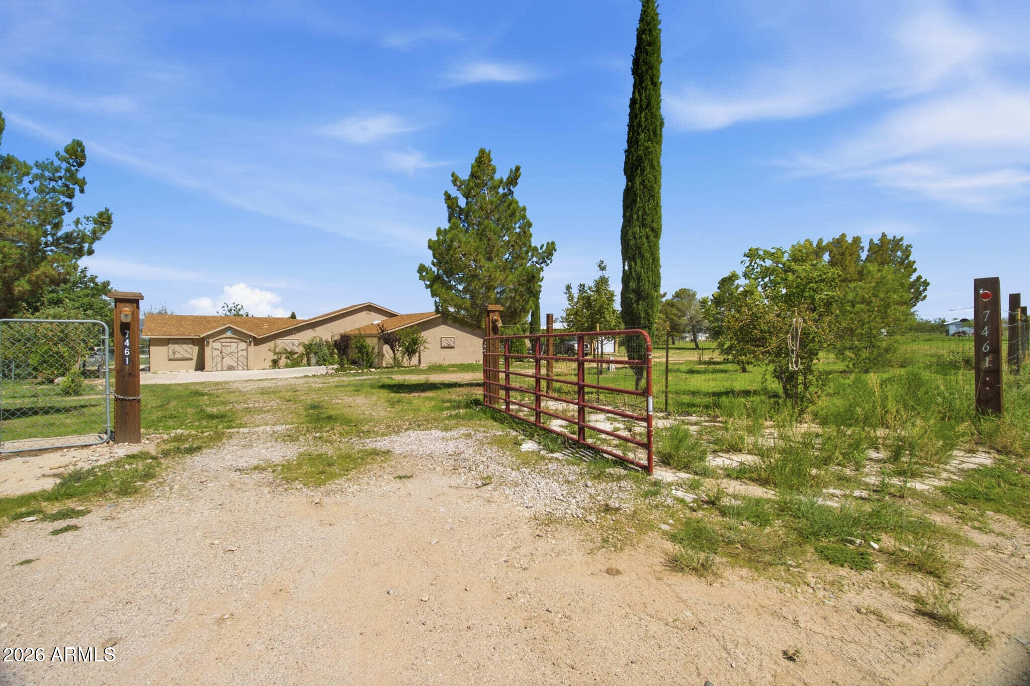 7461 S Baggett Place, Hereford, AZ 85615