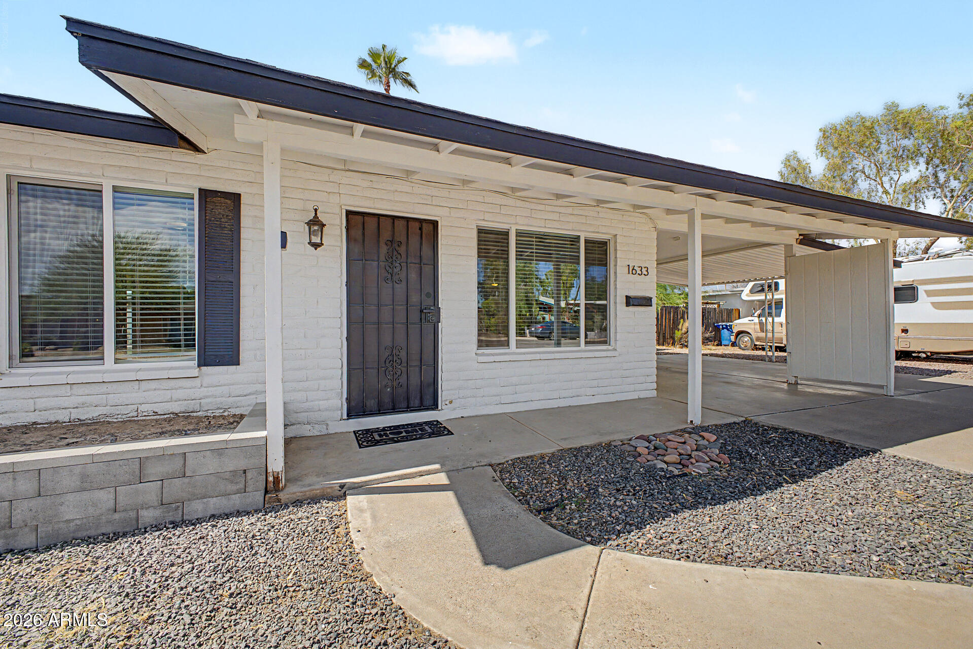 1633 E WESLEYAN Drive, Tempe, AZ 85282