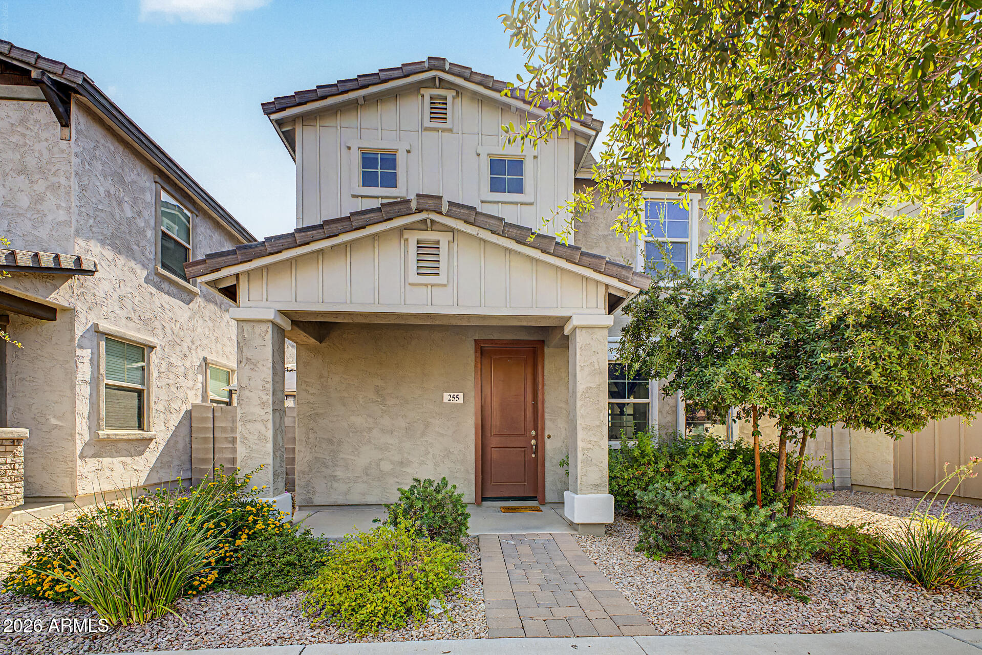 255 N 69TH Place, Mesa, AZ 85207
