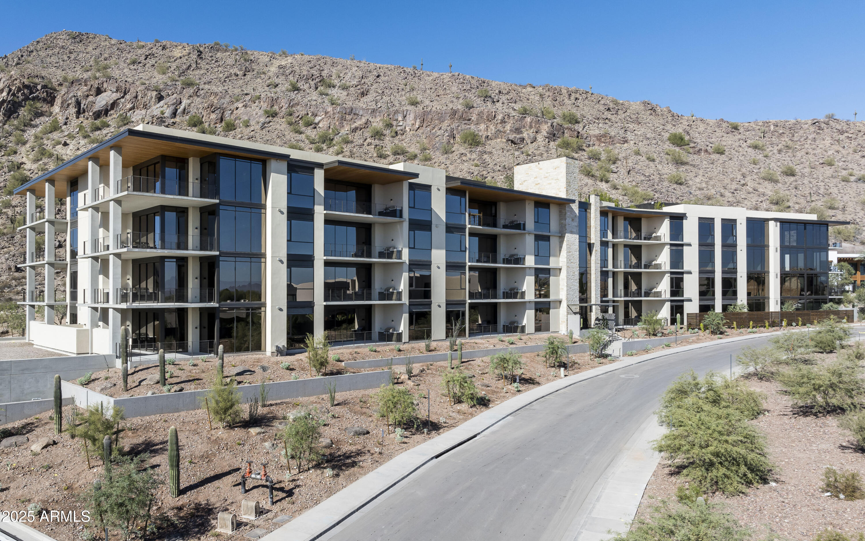5000 N Camelback Ridge Drive 210, Scottsdale, AZ 85251