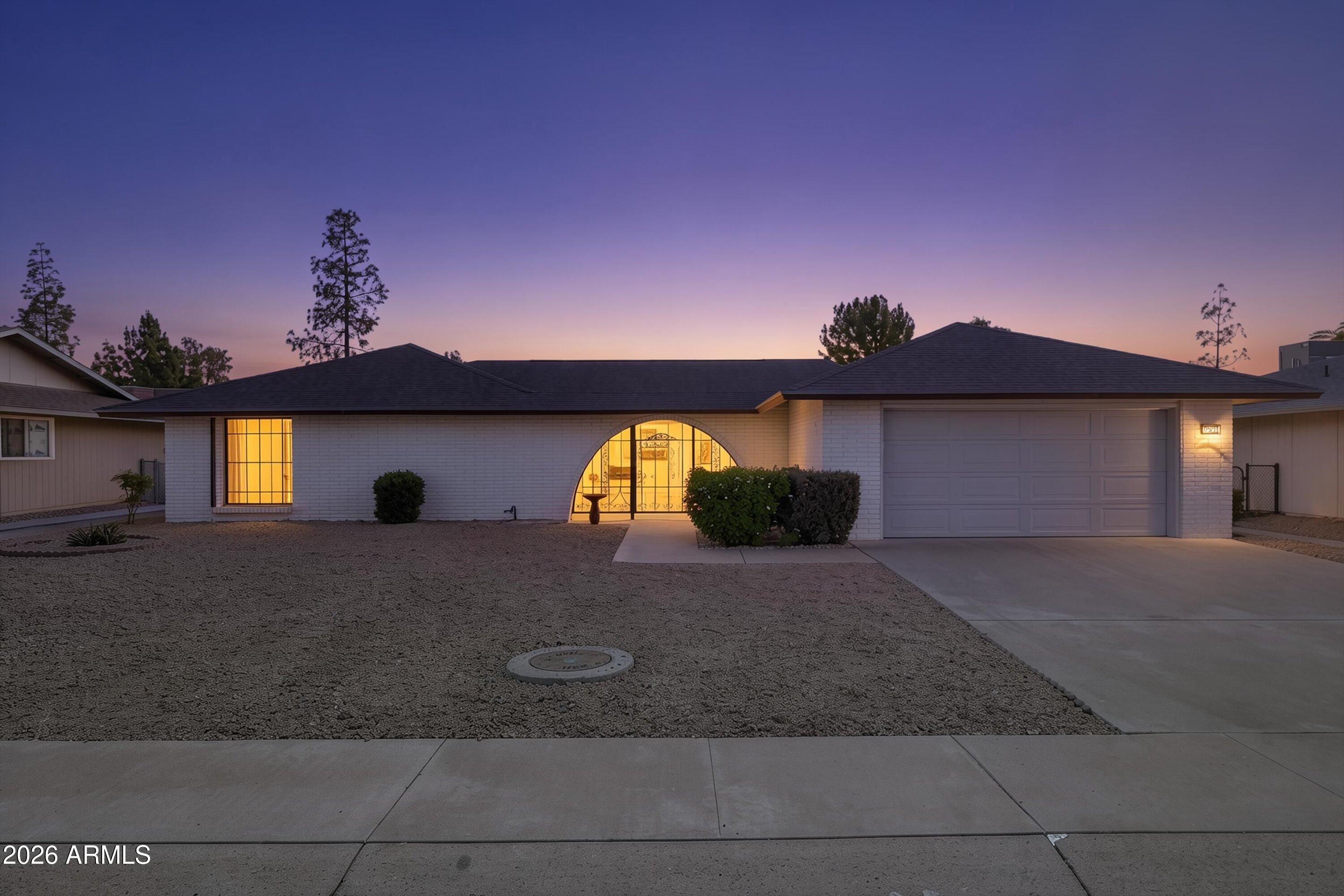 18621 N 103RD Avenue, Sun City, AZ 85373