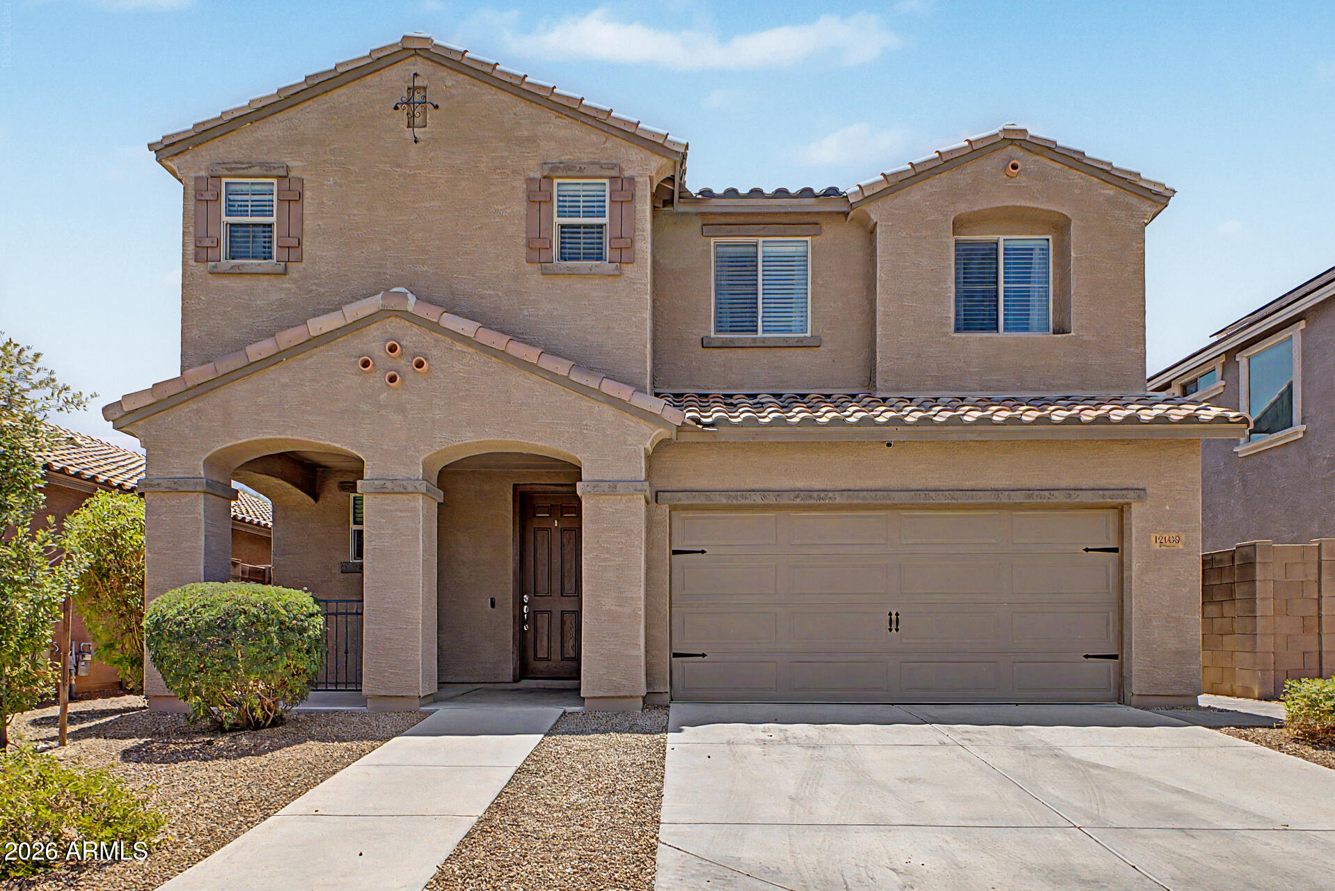 12039 W TETHER Trail, Peoria, AZ 85383