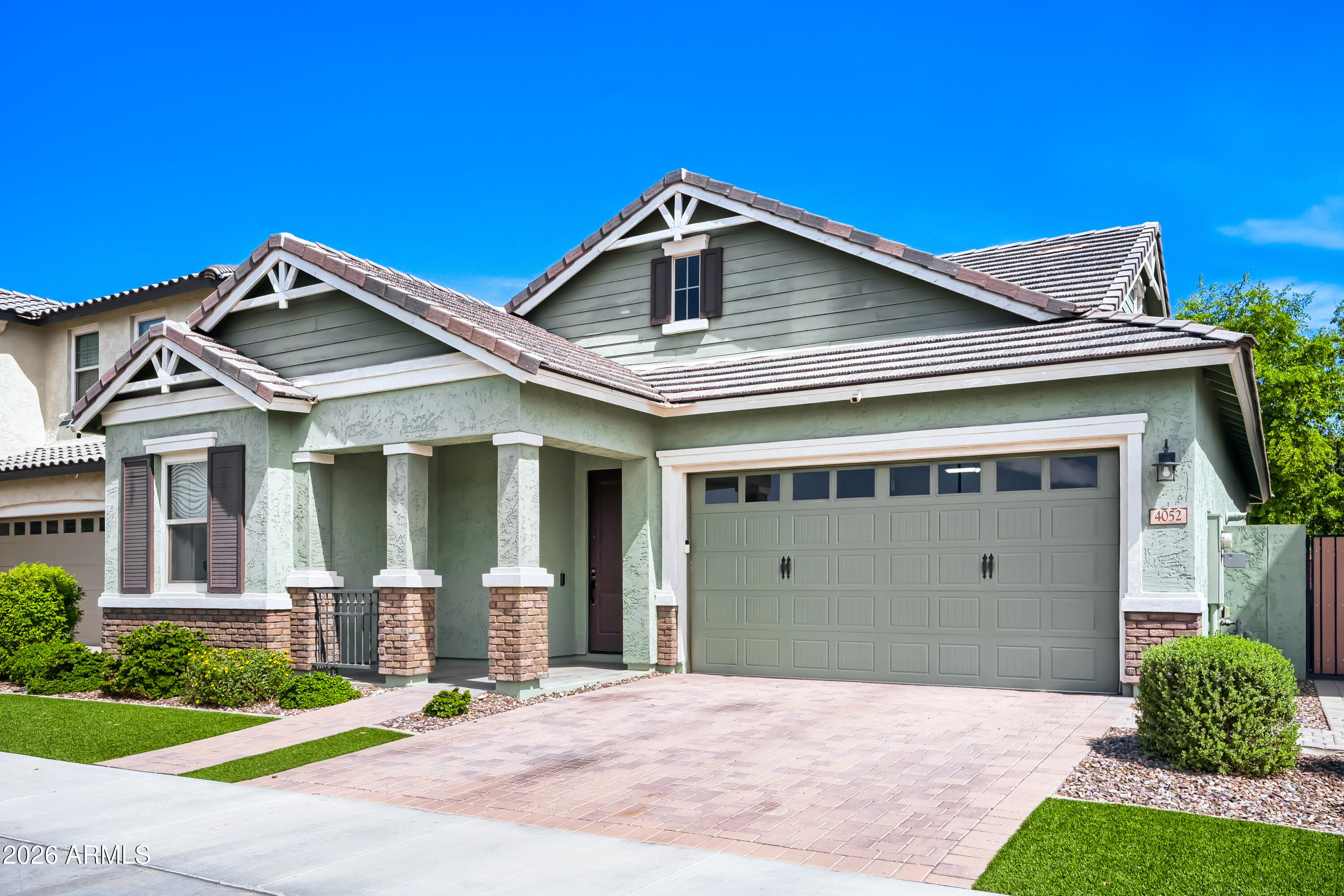 4052 E BETHENA Street, Gilbert, AZ 85295