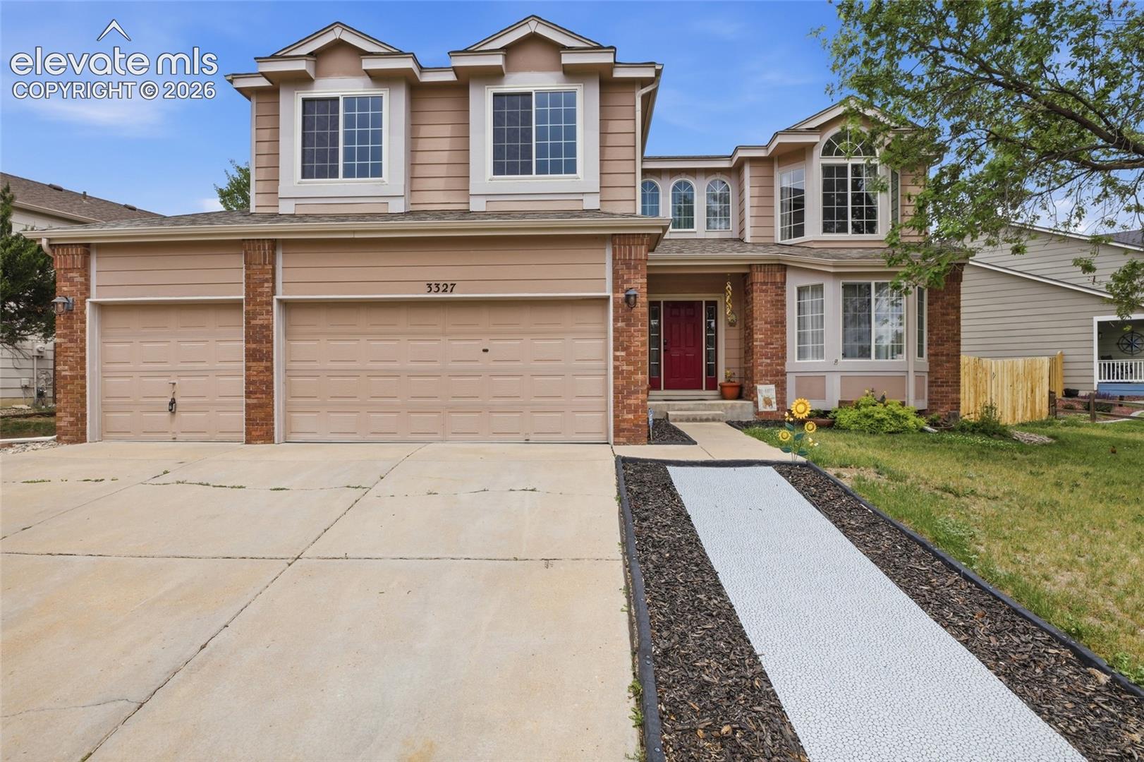 3327 Macgregor Drive, Colorado Springs, CO 80922