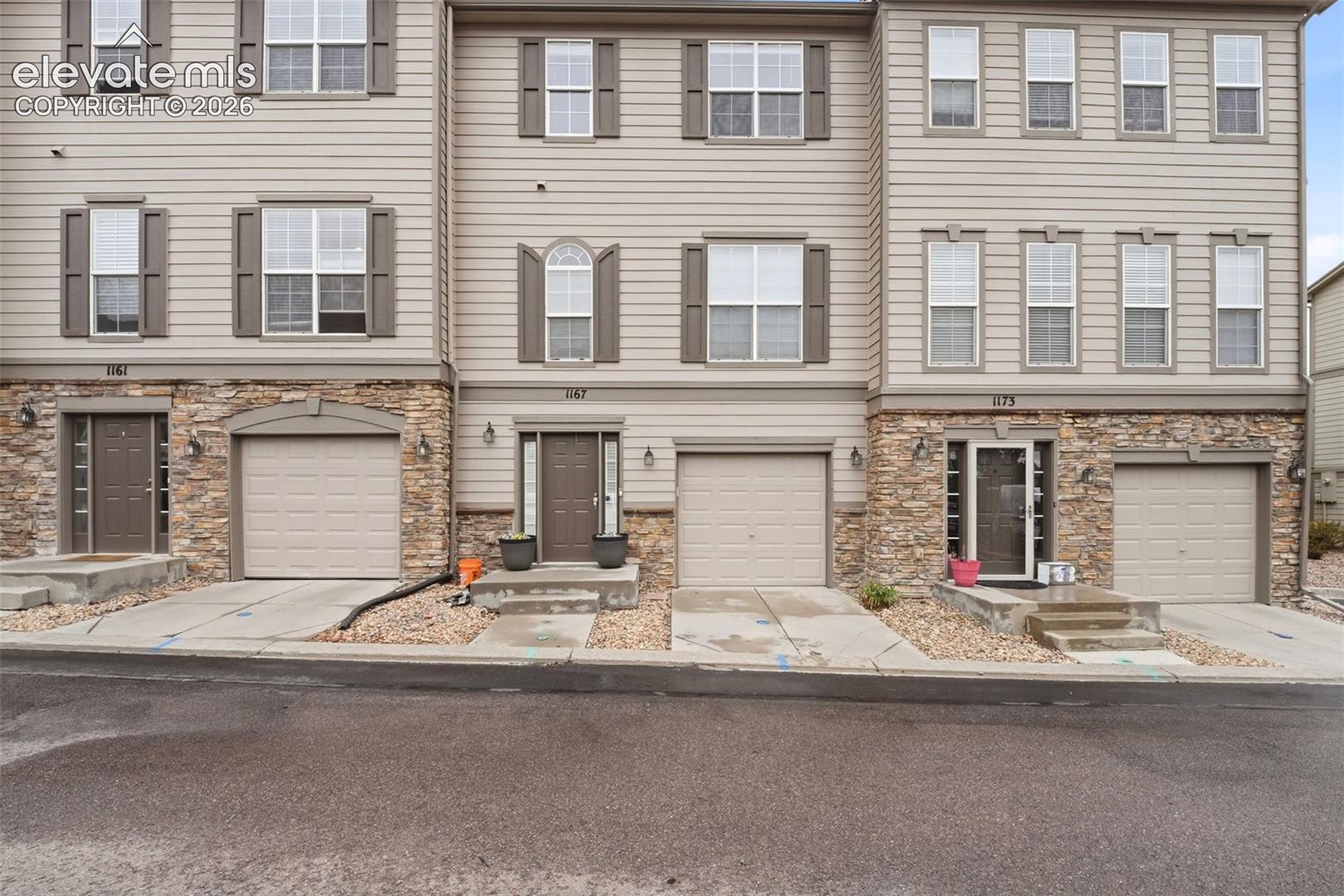 1167 Autumn Star Point, Monument, CO 80132