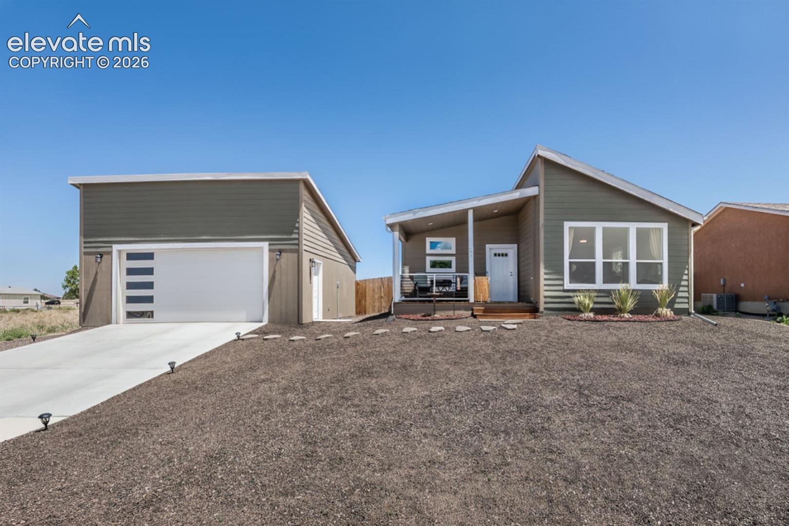 279 W Acorn Drive, Pueblo West, CO 81007