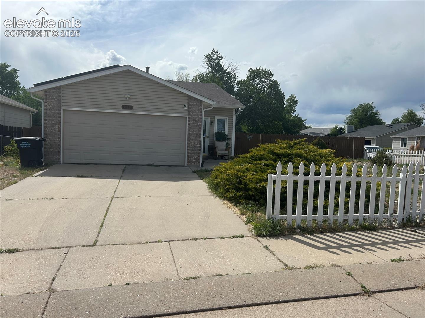 4410 Hennings Drive, Colorado Springs, CO 80911