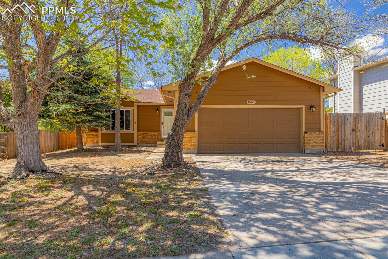 1565 Piros Drive, Colorado Springs, CO 80915