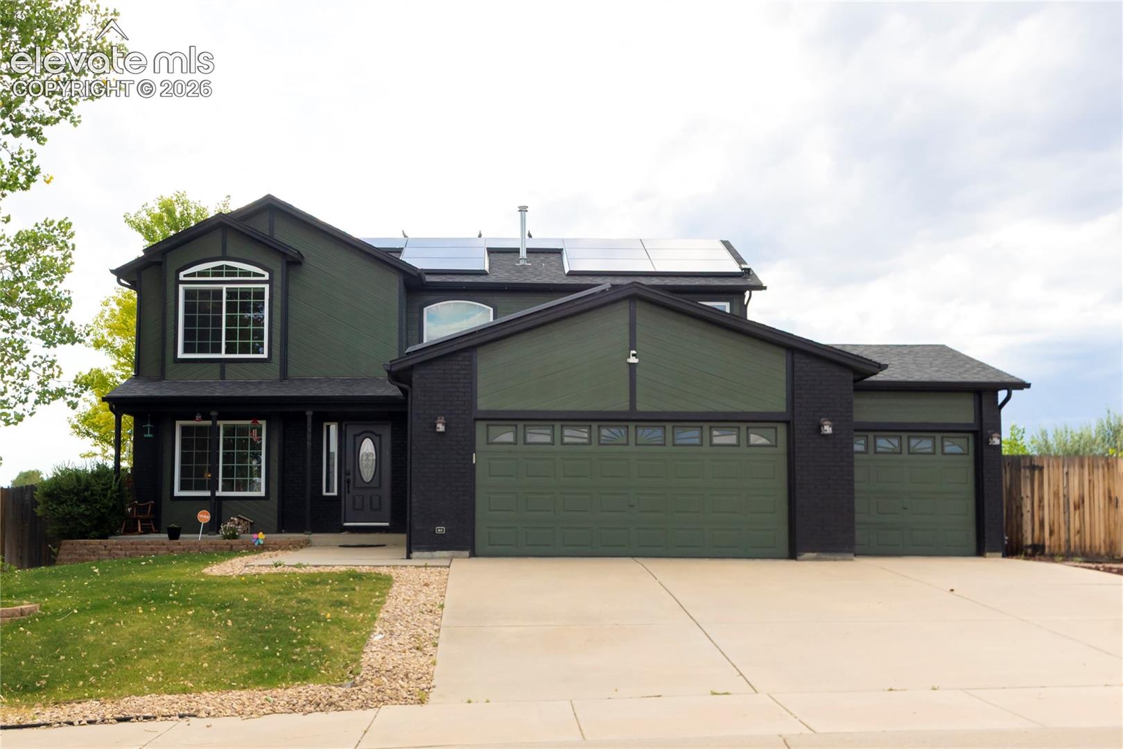 7406 Waterside Drive, Colorado Springs, CO 80925