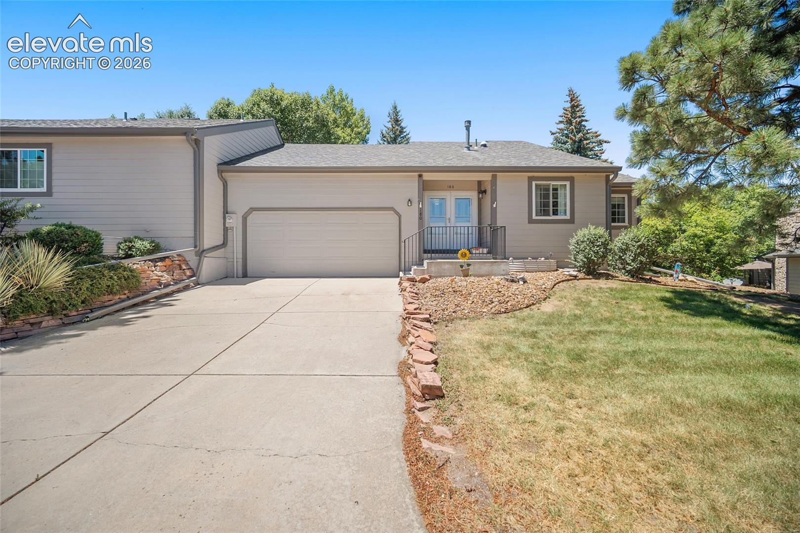 180 Cobblestone Drive, Colorado Springs, CO 80906