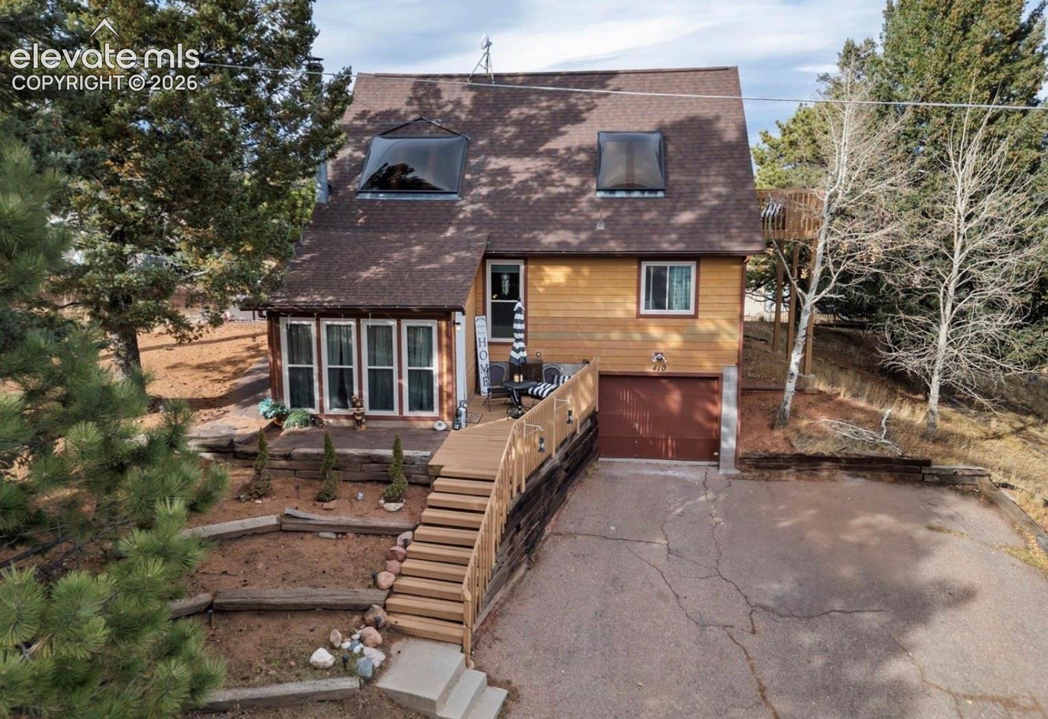410 Hillcrest Avenue, Woodland Park, CO 80863