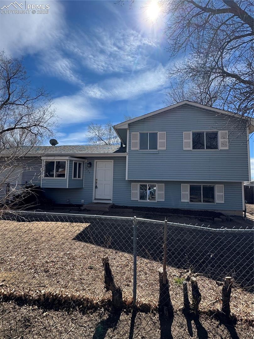 3420 Springnite Drive, Colorado Springs, CO 80916