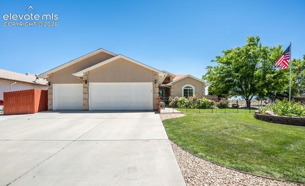 3538 Raccoon Lane, Pueblo, CO 81005