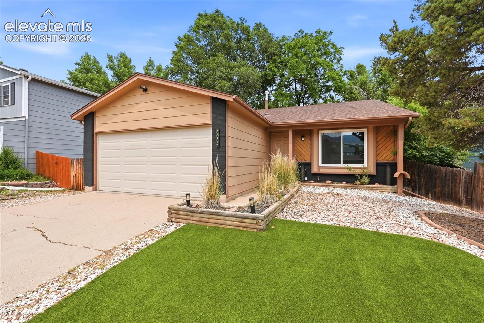 6065 Pemberton Way, Colorado Springs, CO 80919