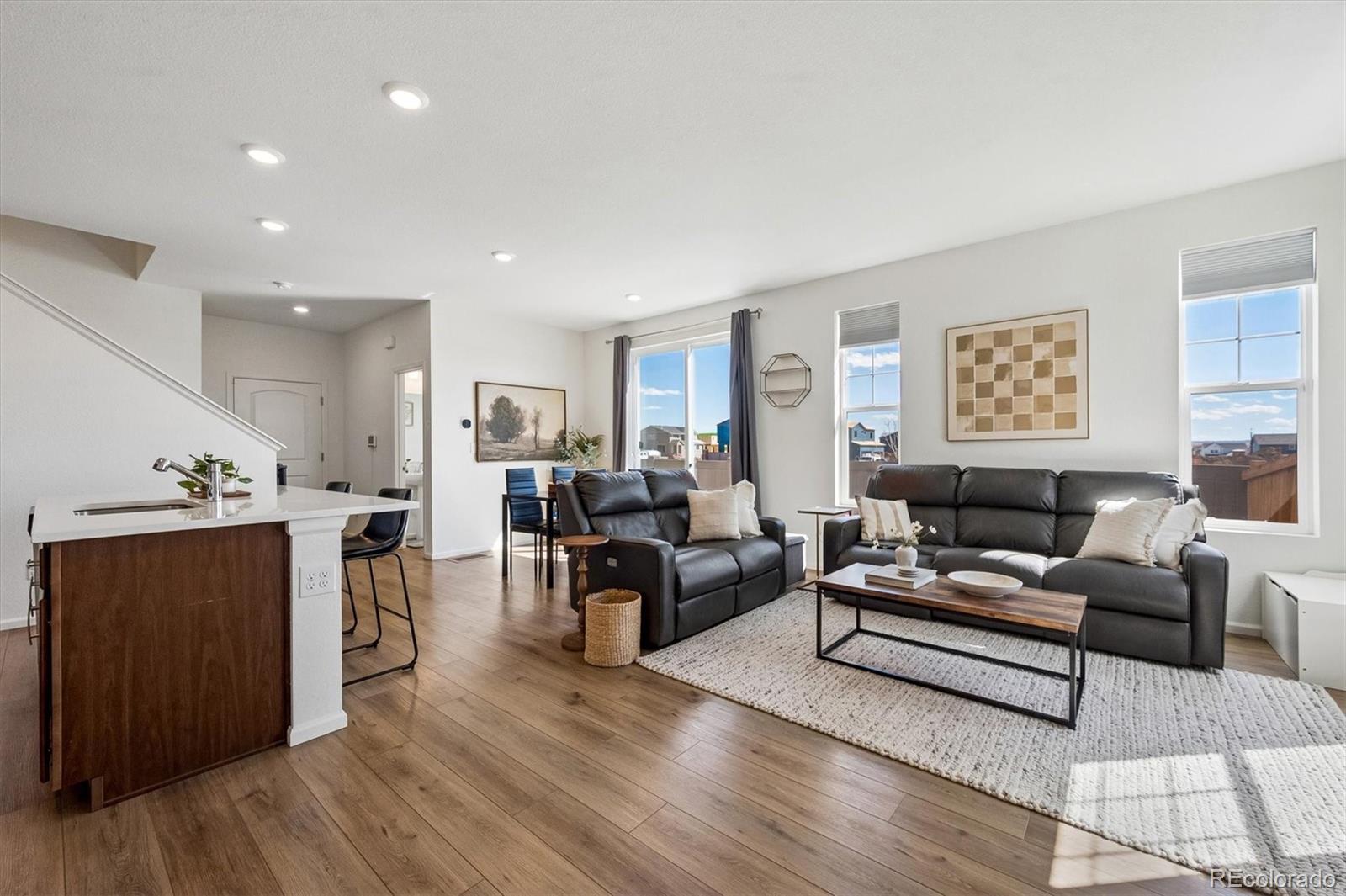 608 N Bersshine Court, Aurora, CO 80137