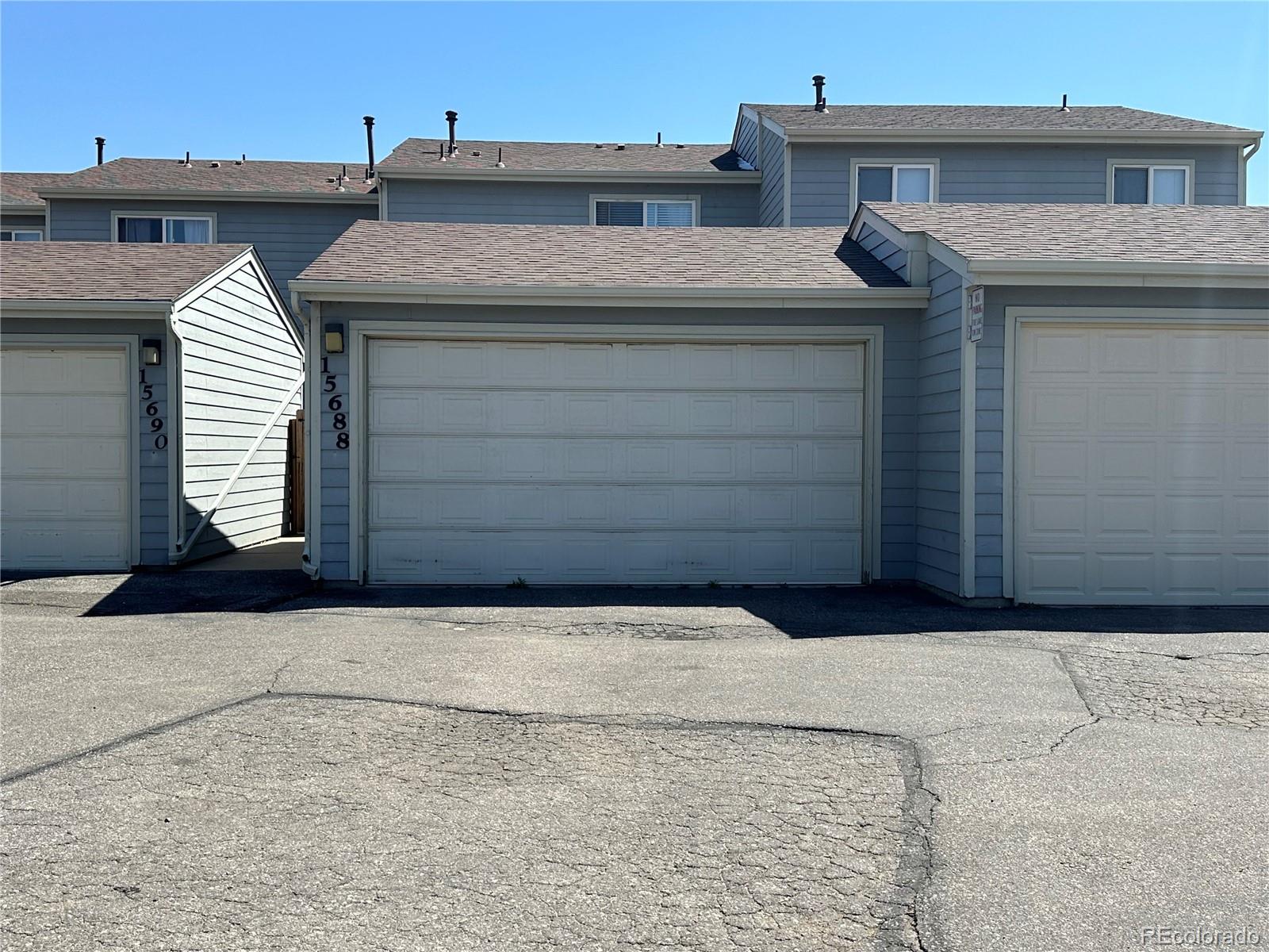 15688 E Mexico Avenue, Aurora, CO 80017