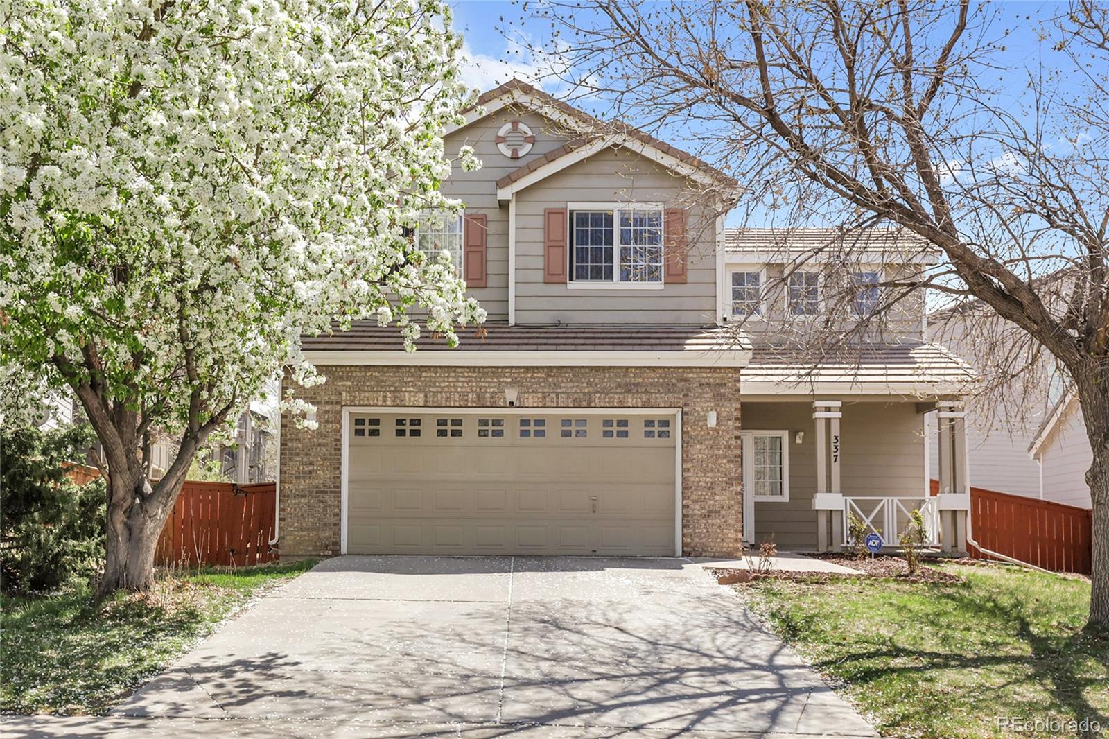 337 Ivory Circle, Aurora, CO 80011