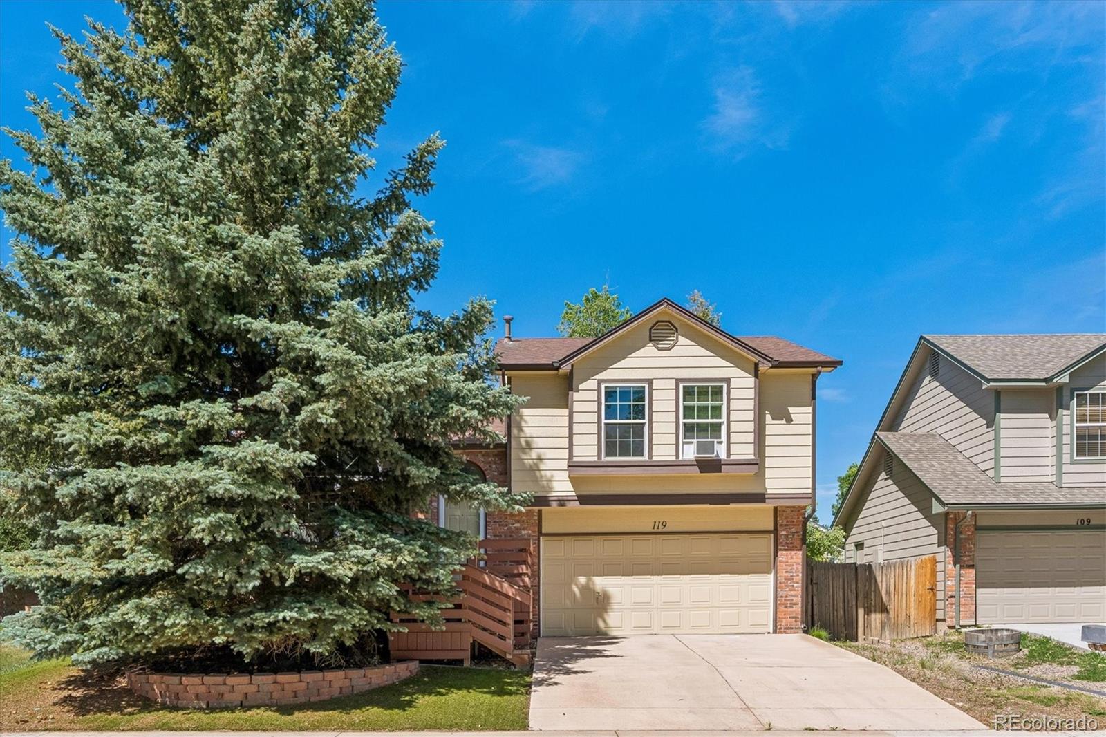 119 S Pembrook Street, Castle Rock, CO 80104