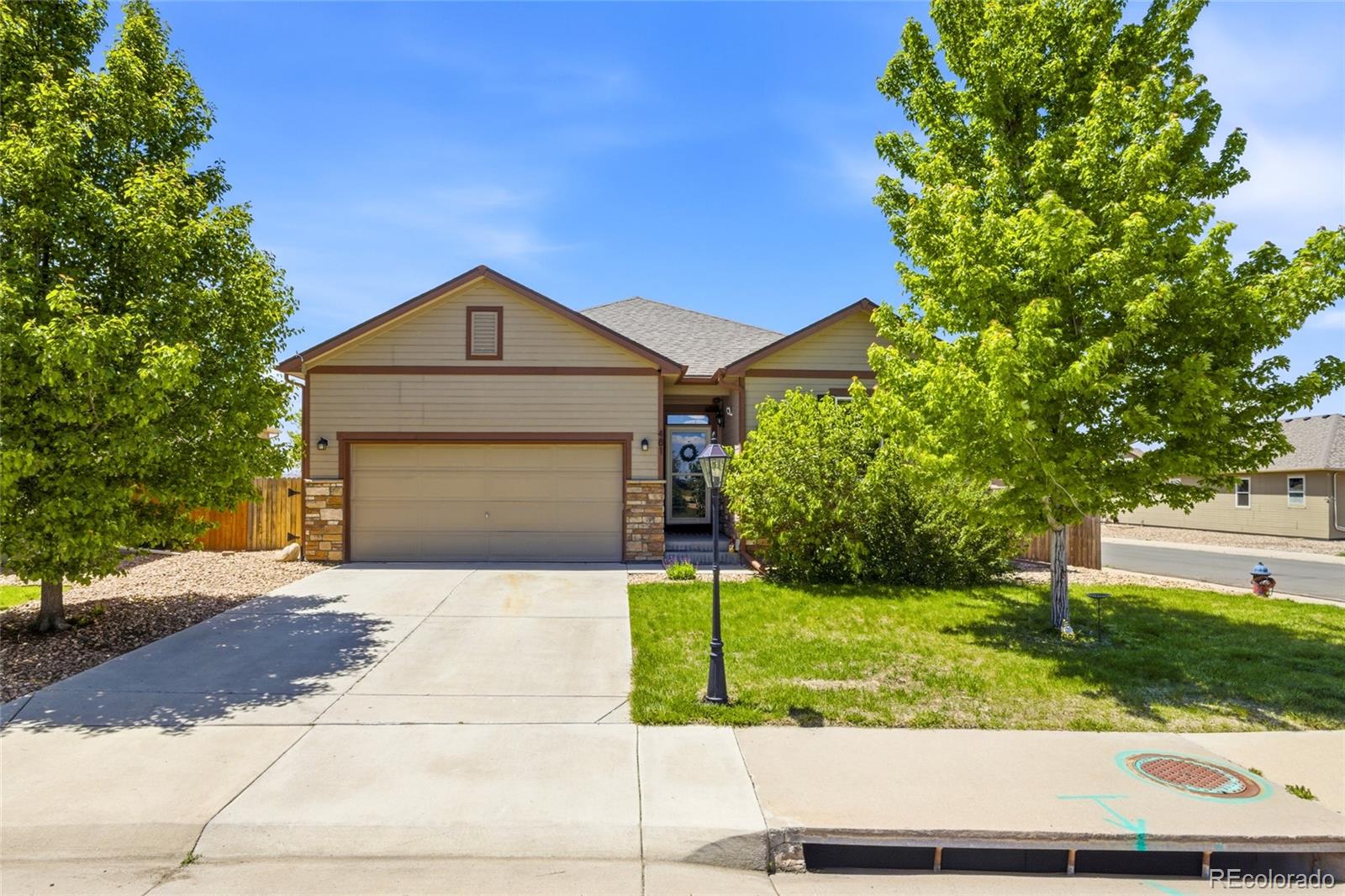 481 Clubhouse Drive, Fort Lupton, CO 80621