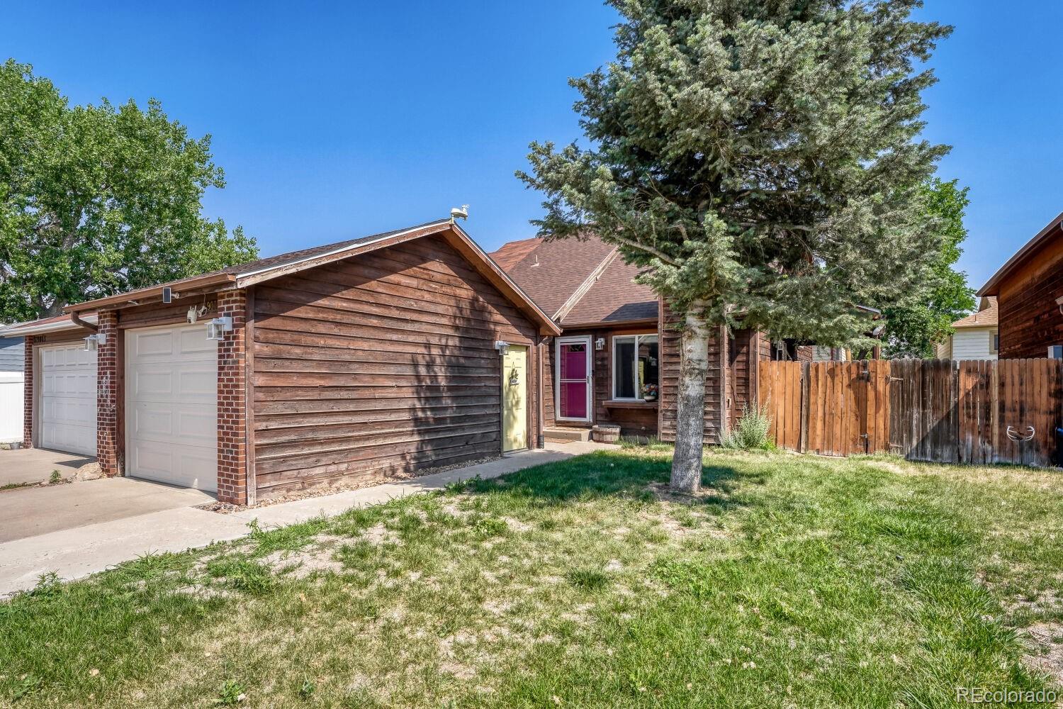 19073 E 16th Avenue, Aurora, CO 80011