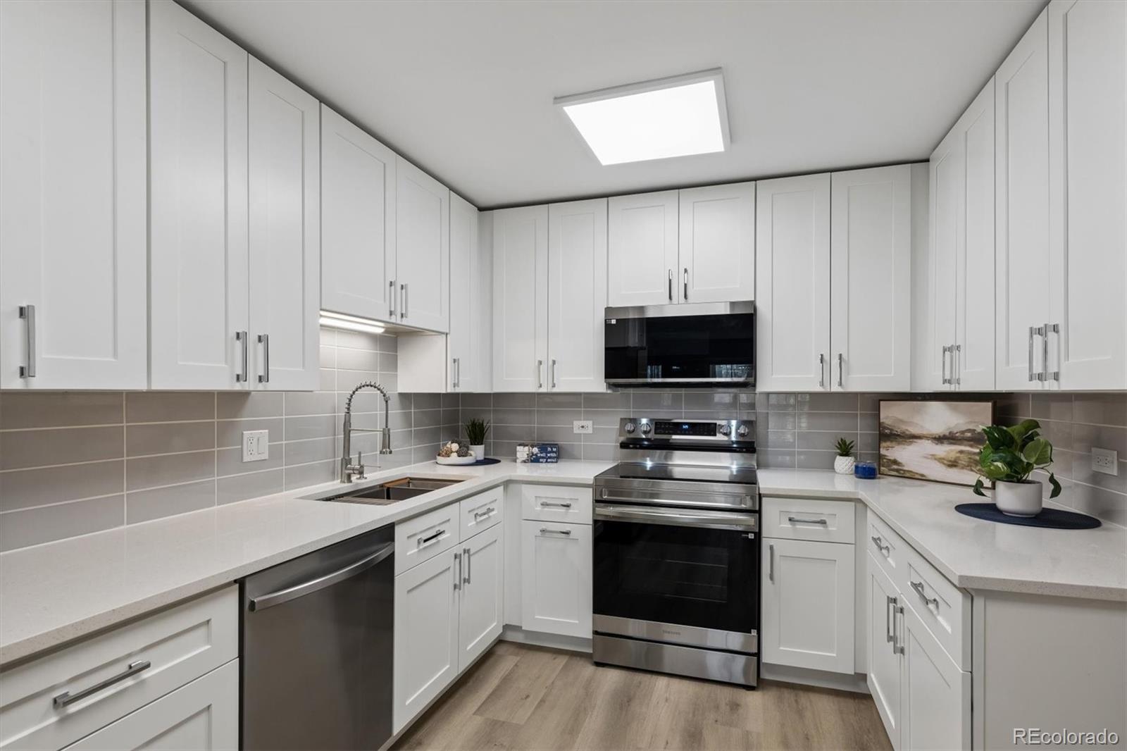 595 S Alton Way #6B, Denver, CO 80247