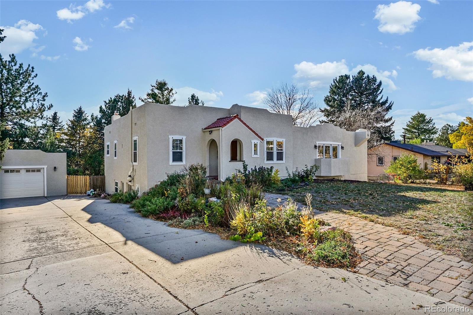 2002 W Ridge Road, Littleton, CO 80120