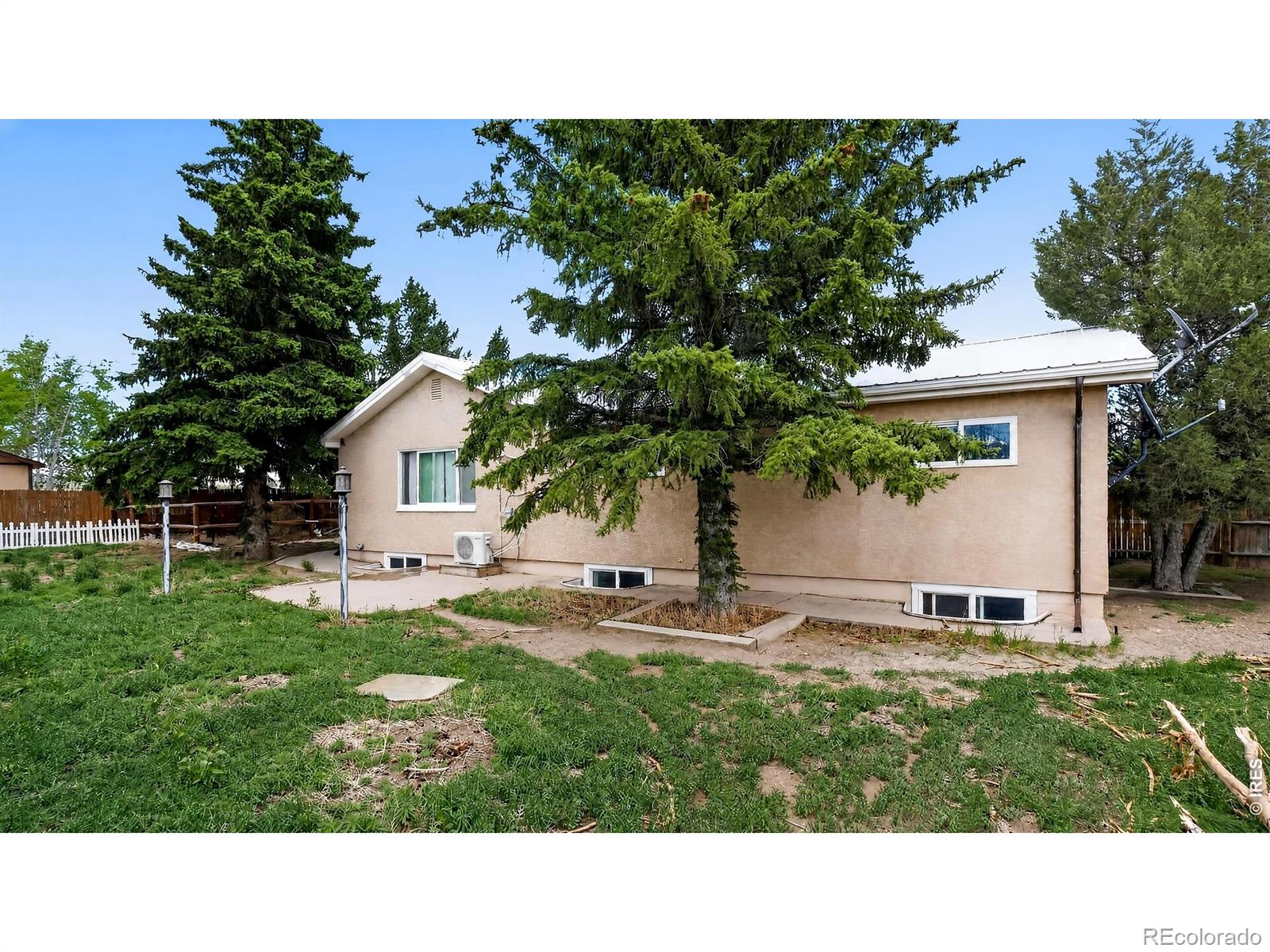 321 Summit Street, Silver Cliff, CO 81252