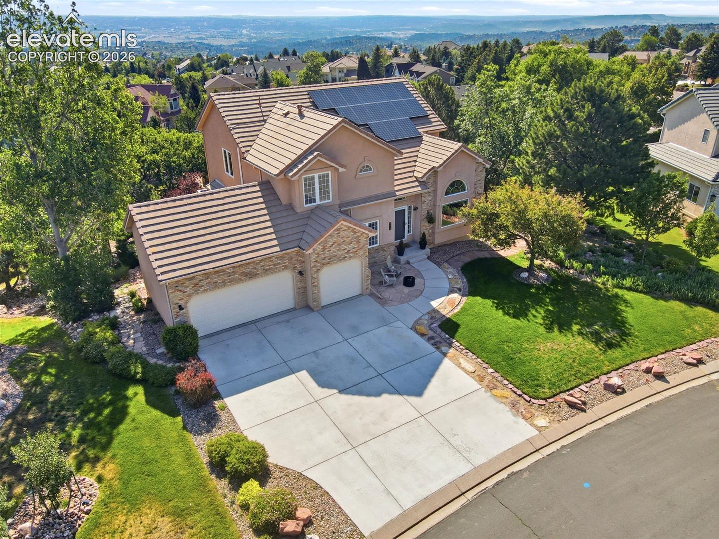 8415 Lauralwood Lane, Colorado Springs, CO 80919