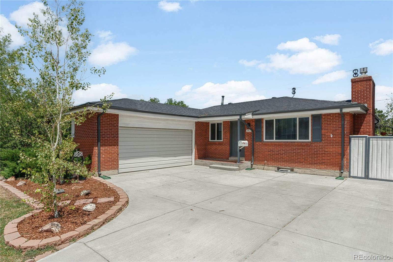 382 Zion Street, Aurora, CO 80011