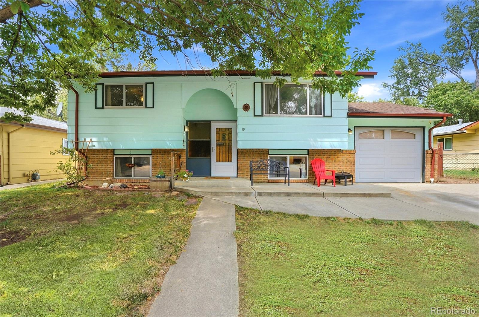 18 Kodiak Court, Longmont, CO 80504