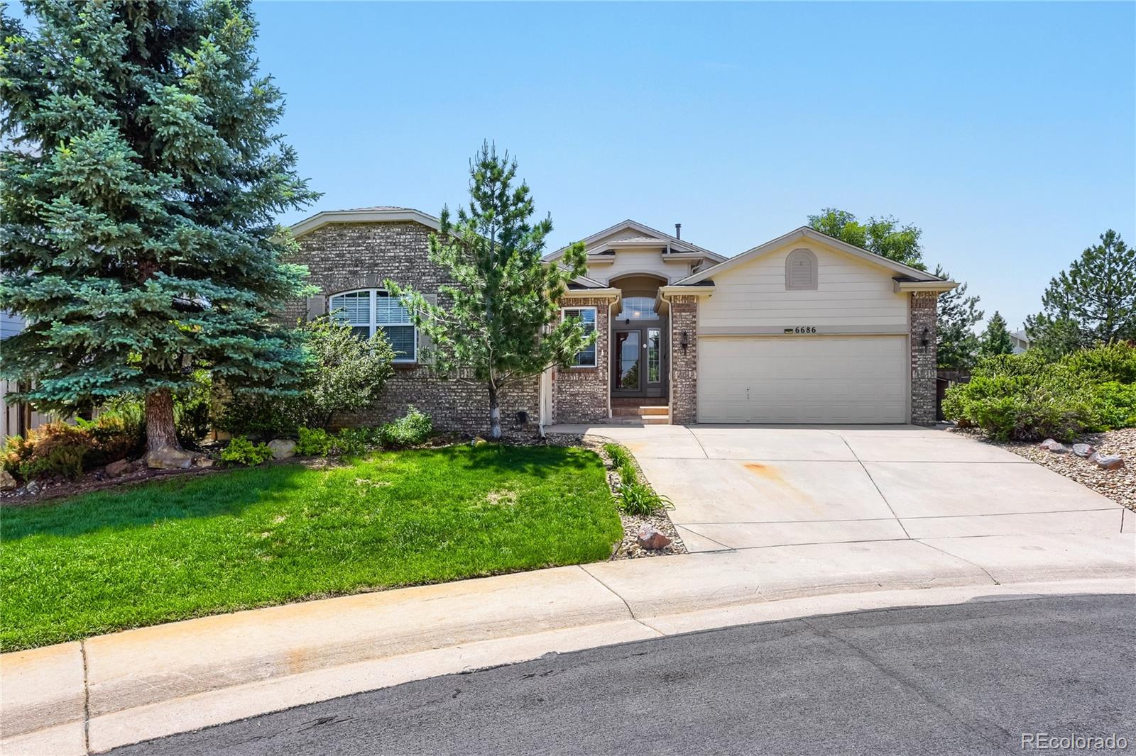 6686 Solana Drive, Castle Pines, CO 80108