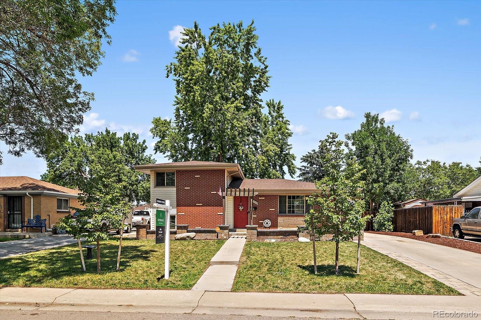 12303 E Park Lane Drive, Aurora, CO 80011
