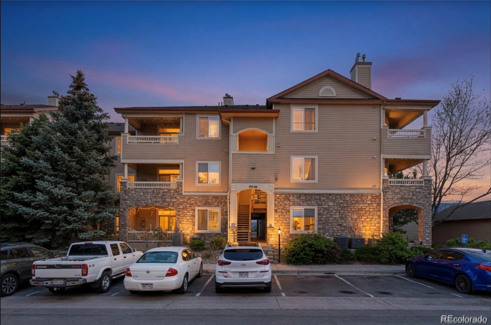 9538 W San Juan Circle #305, Littleton, CO 80128