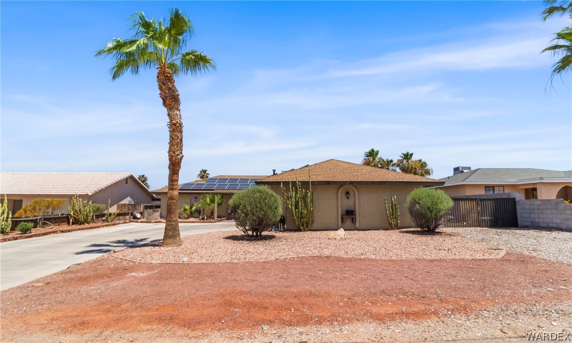 2225 E Primavera Cove