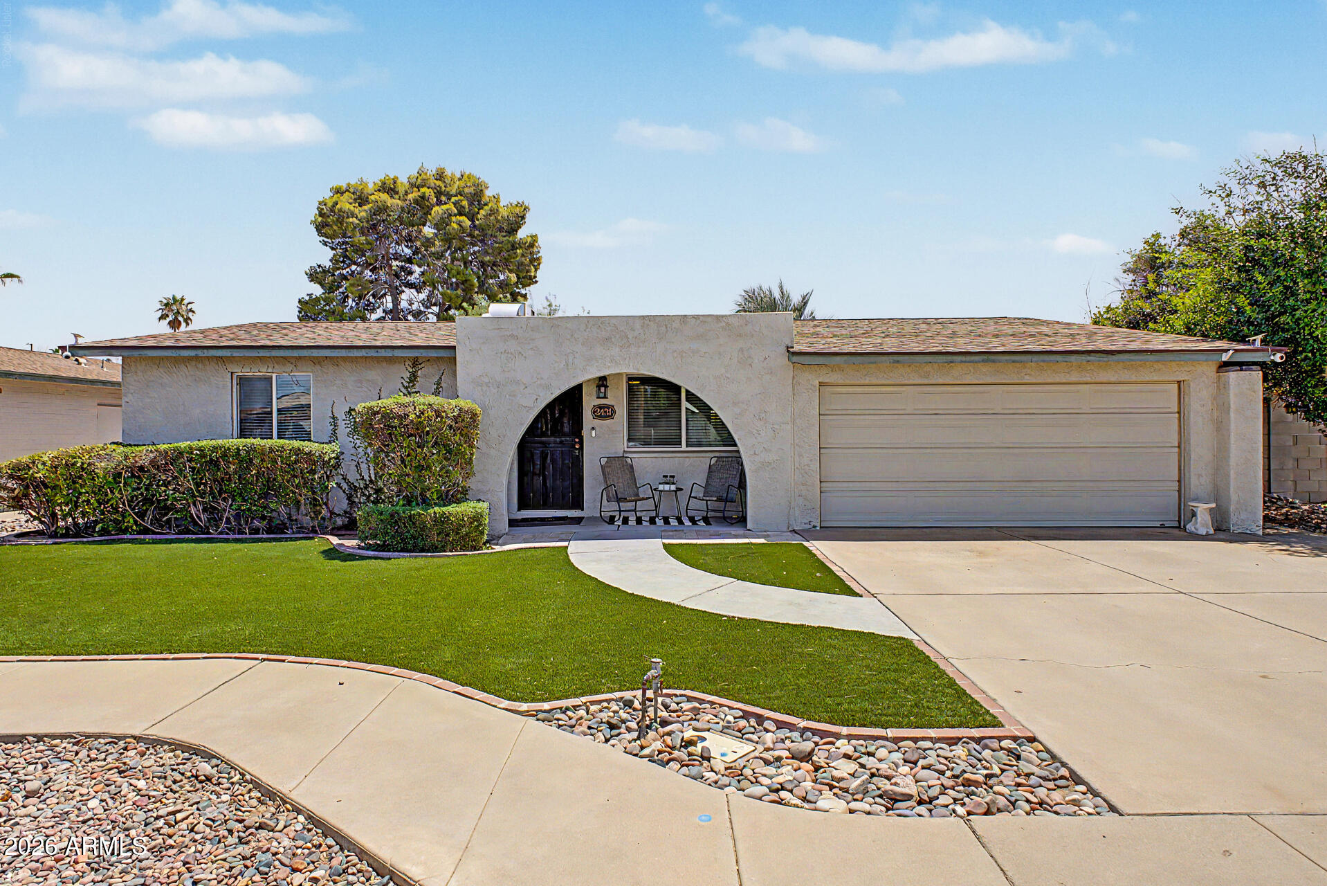 2431 W VIA RIALTO Circle, Mesa, AZ 85202