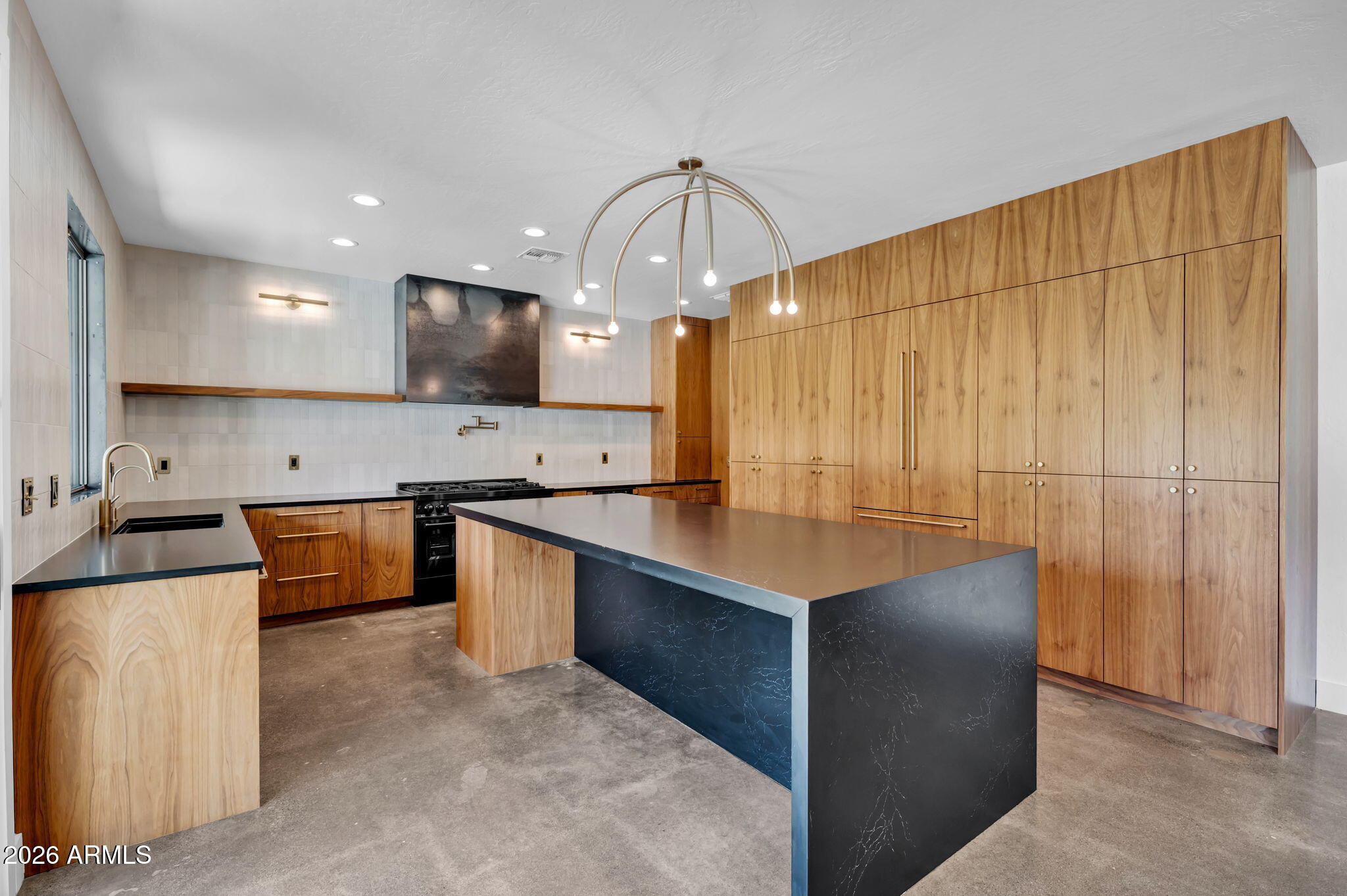 27363 N WHITEHORN Trail, Peoria, AZ 85383