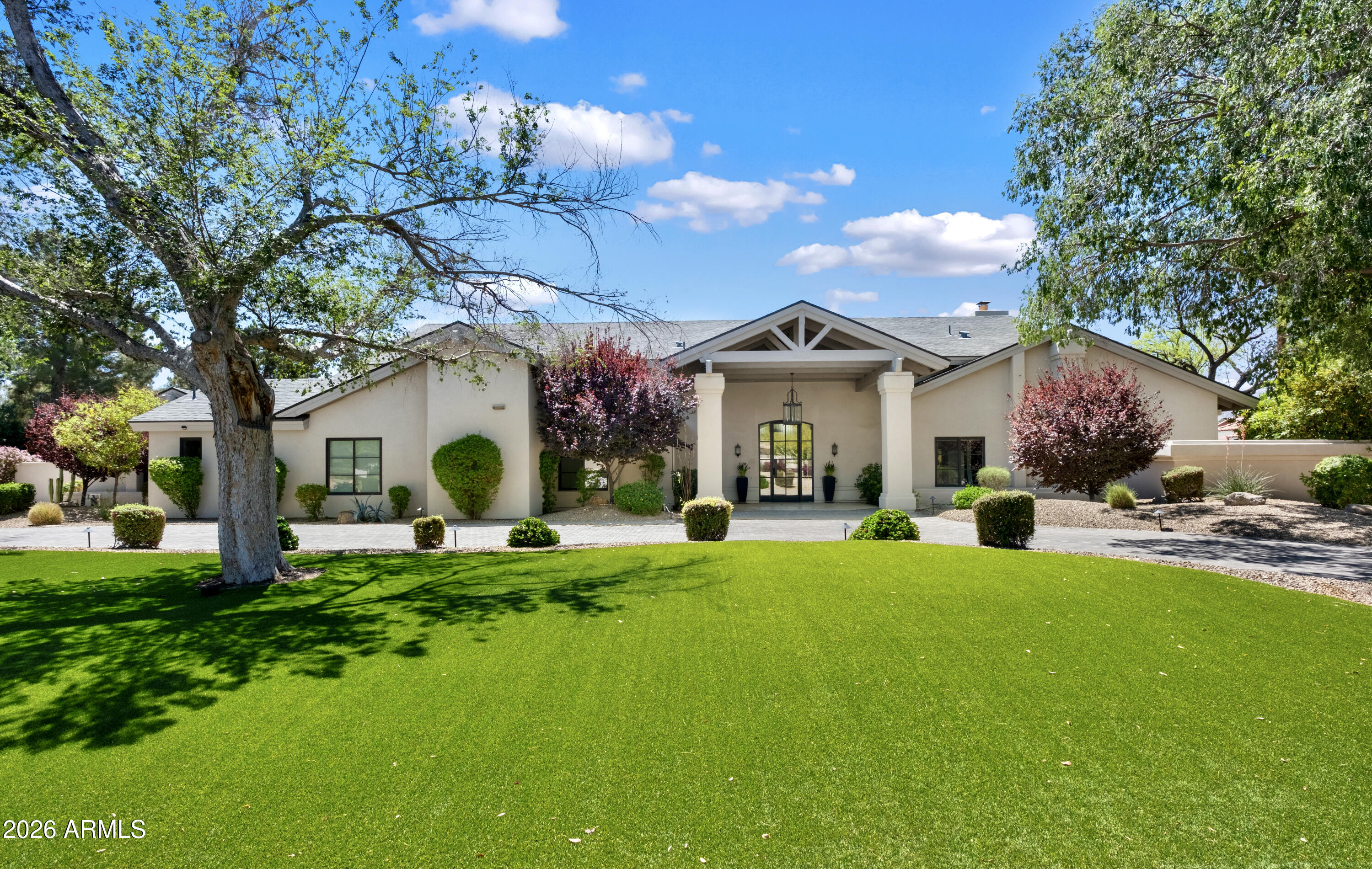 7281 E ROYAL PALM Road, Scottsdale, AZ 85258