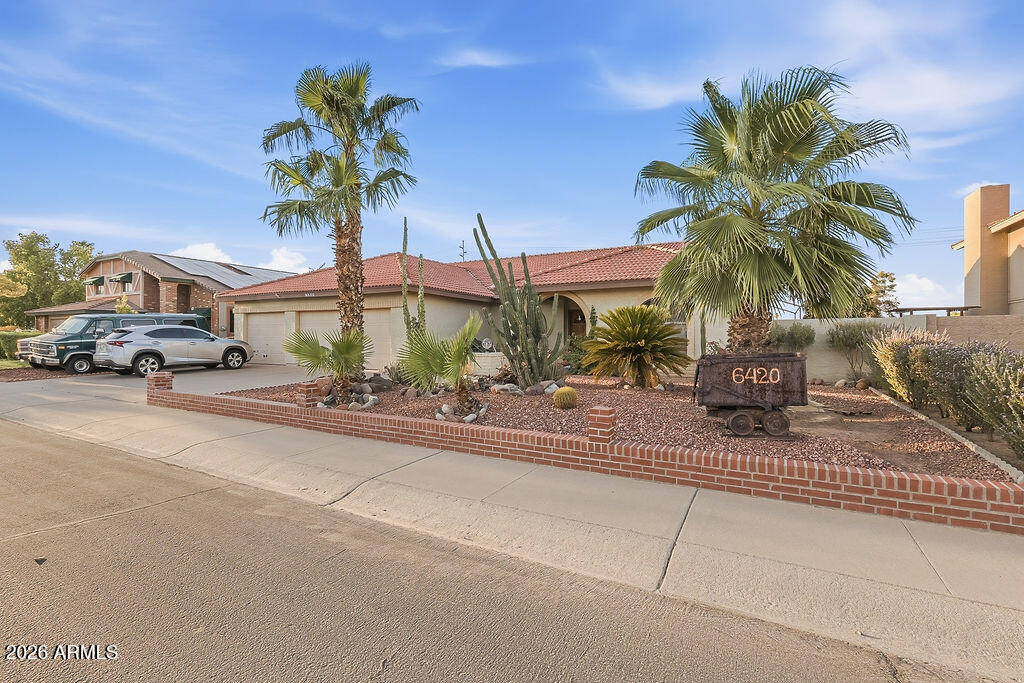 6420 W EVANS Drive, Glendale, AZ 85306